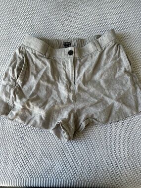J. Crew Women's Linen Blend Casual Shorts in Taupe linen neutral simple boho